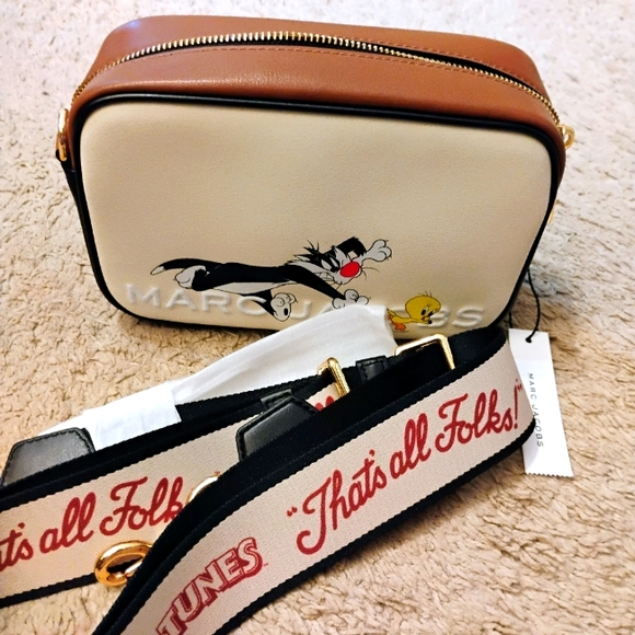 Marc Jacobs Handbags - Marc Jacobs Looney Tunes Collab Snapshot Bag W/Guitar Strap NWT